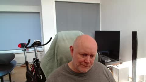 thomas806035 online show from July 13, 6:04 am