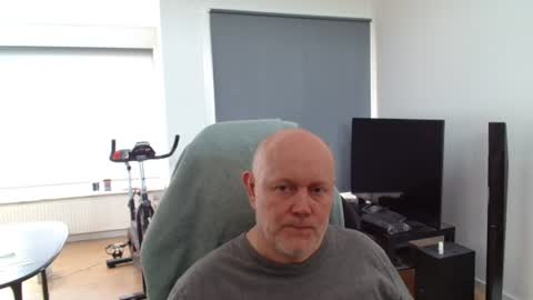 thomas806035 online show from June 22, 1:37 pm