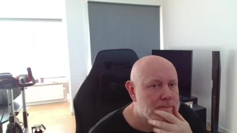 thomas806035 online show from July 5, 4:14 pm