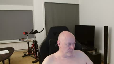 thomas806035 online show from June 21, 10:04 pm