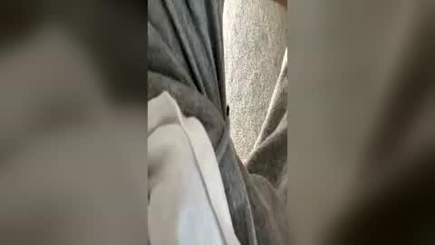 thomas_b7 online show from June 26, 2:41 pm