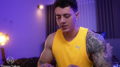 Thomas Falcon online show from January 5, 1:13 am