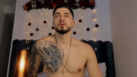 sweetfit boy online show from December 17, 9:10 pm