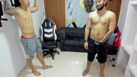 thomson_hot01 online show from March 14, 5:47 am