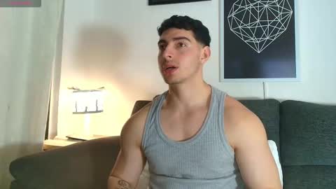 thomylov online show from October 19, 12:59 am