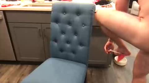 thongydman online show from April 25, 2:14 pm