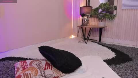 Thristan online show from February 22, 7:21 am