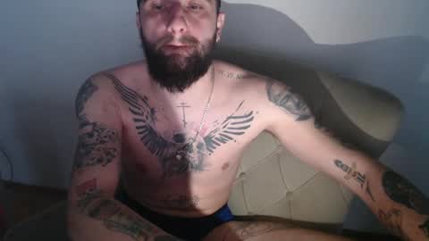 HugeJuicy online show from December 19, 1:18 pm