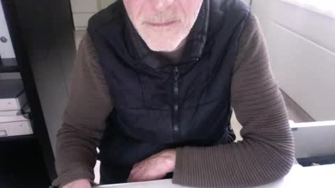 tiburzio online show from December 14, 1:49 pm