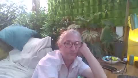 tiddles12345 online show from July 14, 4:46 pm