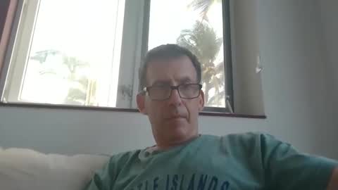 JustMe online show from December 26, 8:21 pm