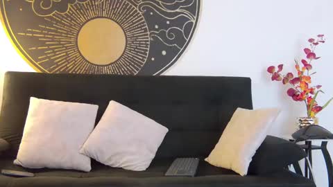 Tiger online show from January 29, 8:56 pm