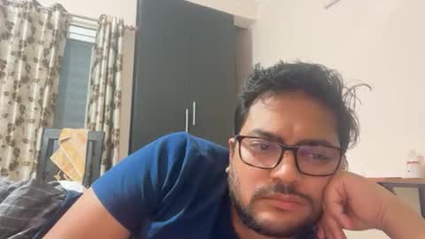 tigertinku online show from November 13, 6:01 pm