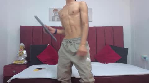 Snapshot of timothe_evans chatting on October 9, 9:20 pm Evans  online show from October 9, 9:20 pm
