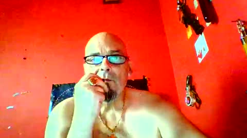 Snapshot of timothy33asd chatting on September 27, 8:45 am timothy33asd online show from September 27, 8:45 am