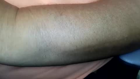 tinypecker6 online show from May 26, 4:25 pm