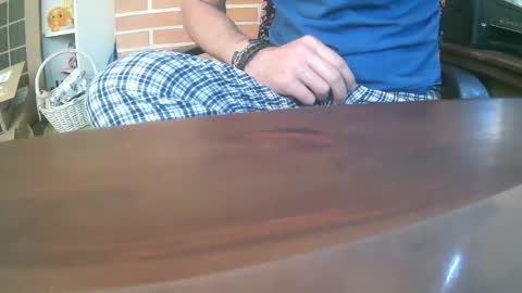 Snapshot of tisis80 chatting on October 16, 8:22 am tisis80 online show from October 16, 8:22 am