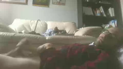 titlovercums online show from January 7, 3:17 pm