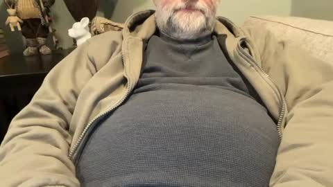 Snapshot of tjbear101 chatting on January 31, 8:01 pm tjbear101 online show from January 31, 8:01 pm