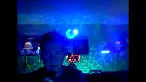 Snapshot of tkthedj chatting on October 26, 12:34 am TK online show from October 26, 12:34 am