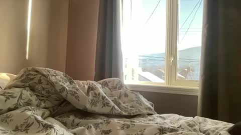 Joshua1983 online show from January 2, 5:39 pm