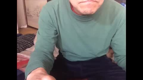 small man online show from January 21, 3:06 am