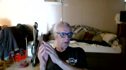tom112292014 online show from June 28, 5:52 pm
