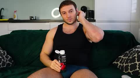 Tom online show from April 18, 6:59 am