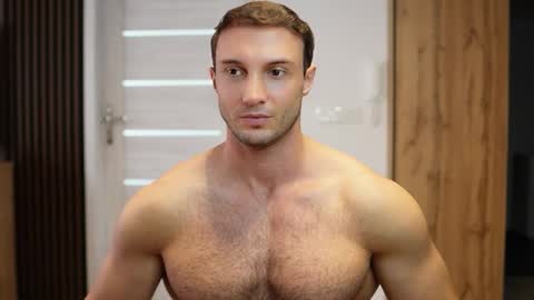 Snapshot of tom_fordd chatting on September 19, 6:36 am Tom online show from September 19, 6:36 am