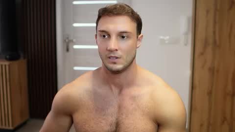 Snapshot of tom_fordd chatting on September 12, 6:13 am Tom online show from September 12, 6:13 am