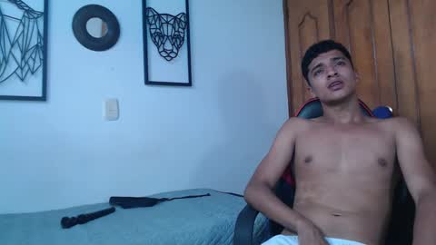 tomas_guebara online show from October 21, 6:00 pm