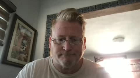 Hola online show from February 7, 6:13 pm