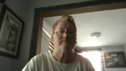 Hola online show from January 29, 3:37 pm