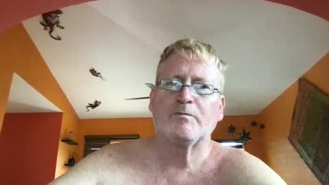 Hola online show from September 26, 6:49 pm