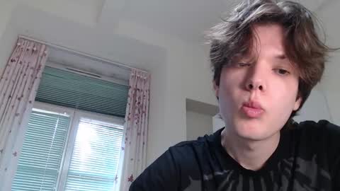 Tomas online show from March 1, 12:05 pm