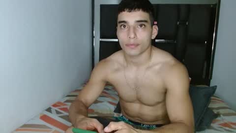 tomaz_18 online show from March 26, 12:26 am