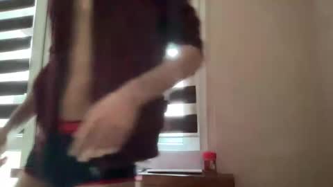 tommi77799 online show from February 18, 12:03 pm