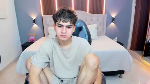 Tommy  online show from January 10, 3:44 am