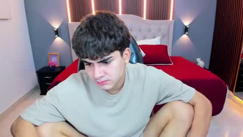 Tommy  online show from May 27, 3:25 am