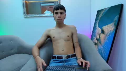 Tommy  Scott online show from November 18, 11:25 am