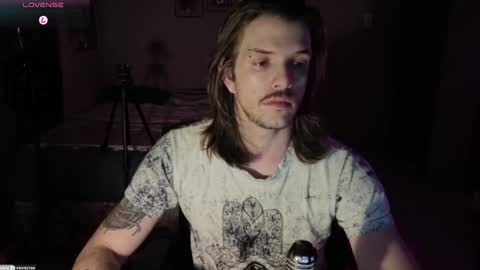 Tommy Sins online show from November 27, 8:45 pm