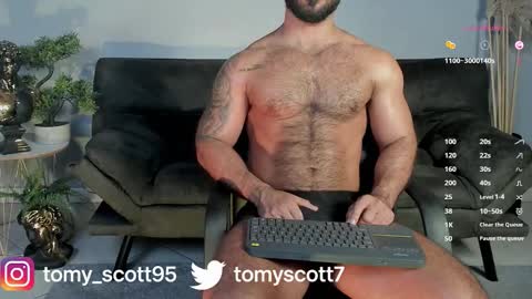 tomy_scott6 online show from March 25, 10:03 pm