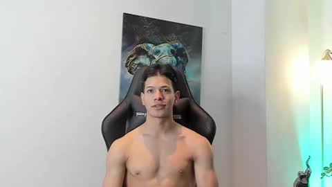 tony_petrov online show from November 23, 4:45 am