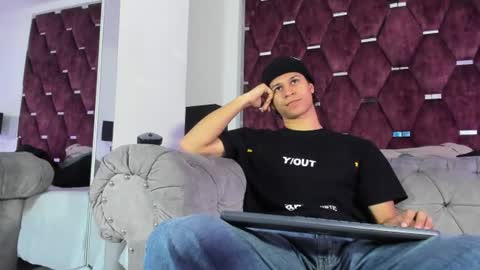 Tony Benedetti online show from July 14, 9:54 pm