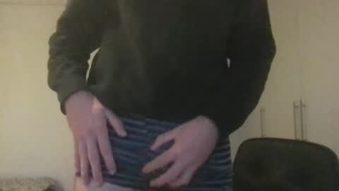 Max online show from October 27, 6:05 am