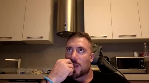 toro_arrapato online show from April 16, 7:47 pm