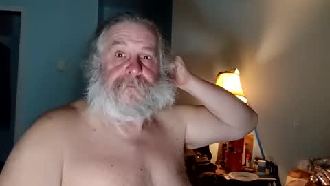 totallyawesome_65 online show from February 24, 7:33 am