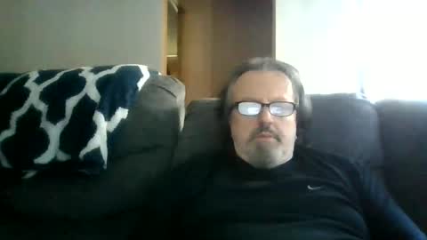 Snapshot of touchit9923 chatting on October 3, 6:46 pm jim online show from October 3, 6:46 pm