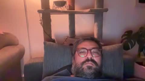 toymex online show from April 8, 2:01 am