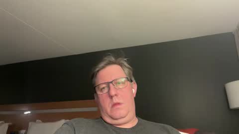 treborinthesky online show from February 10, 3:55 am